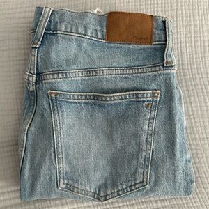 MADEWELL The Perfect Vintage Jean Lightwash Blue Raw Hem 29